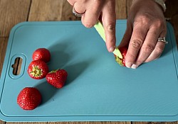 epluchage fraises